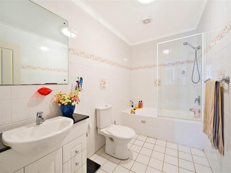 28/176-180 Salisbury Road, Camperdown NSW 2050