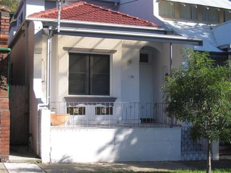 15 Roberts Street, Camperdown NSW 2050