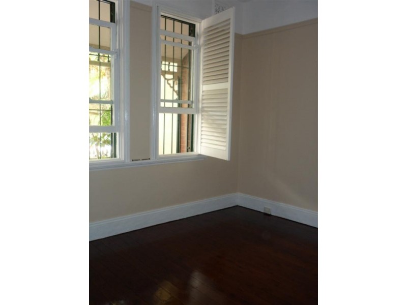 186 Denison Street, Newtown NSW 2042