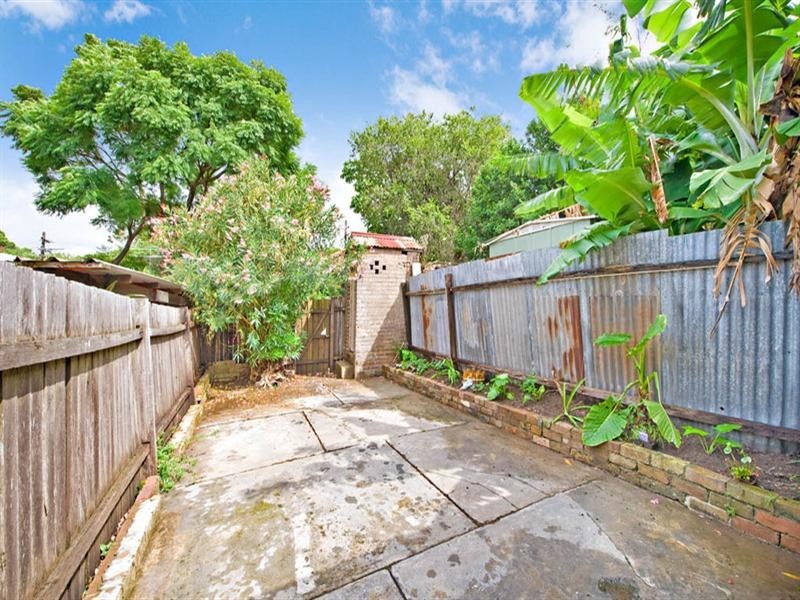 261 Denison Street, Newtown NSW 2042