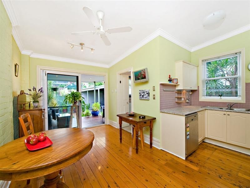 75 Sutherland Street, St Peters NSW 2044