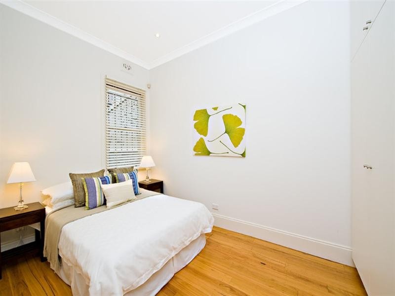 92 Simmons Street, Enmore NSW 2042