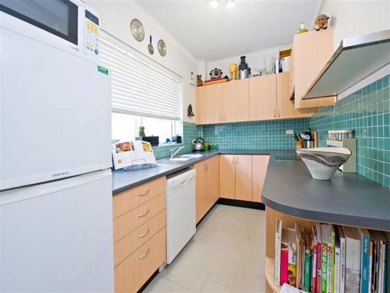 2/23 Wemyss Street, Enmore NSW 2042