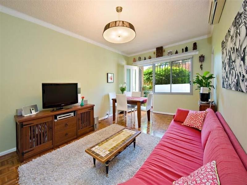 2/23 Wemyss Street, Enmore NSW 2042