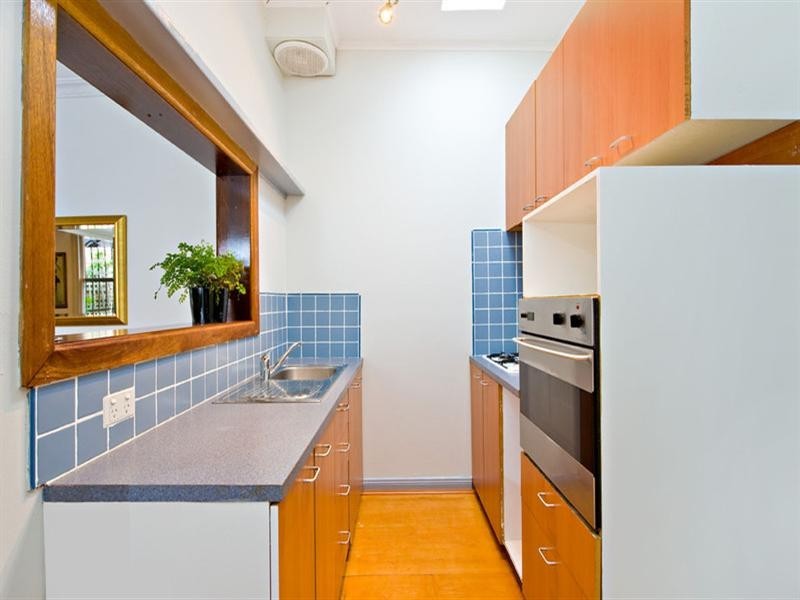 9 Newington Road, Marrickville NSW 2204