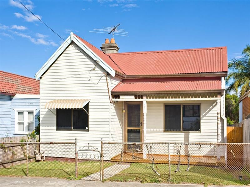 26 Station Street (East), Tempe NSW 2044