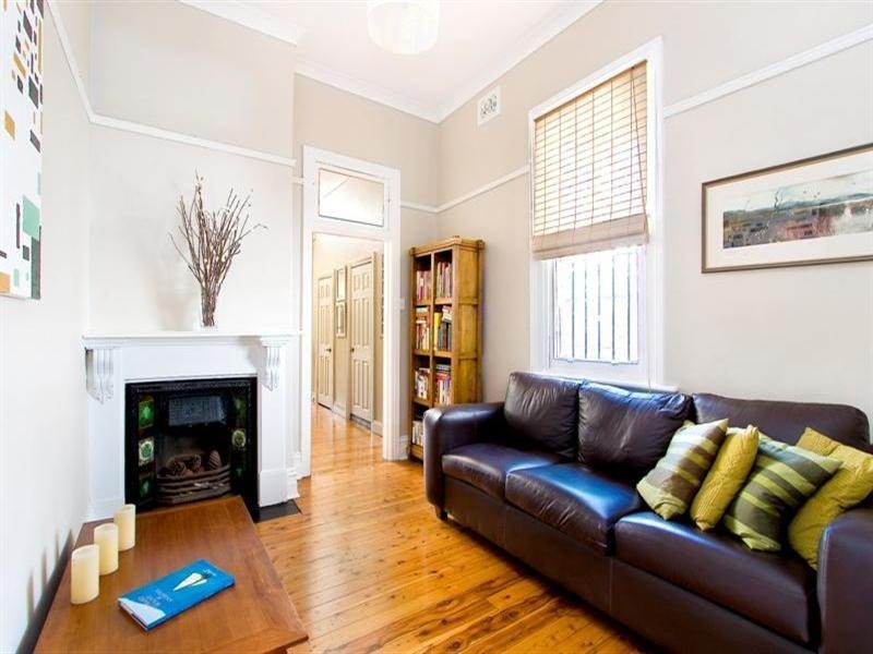 11 Burren Street, Erskineville NSW 2043