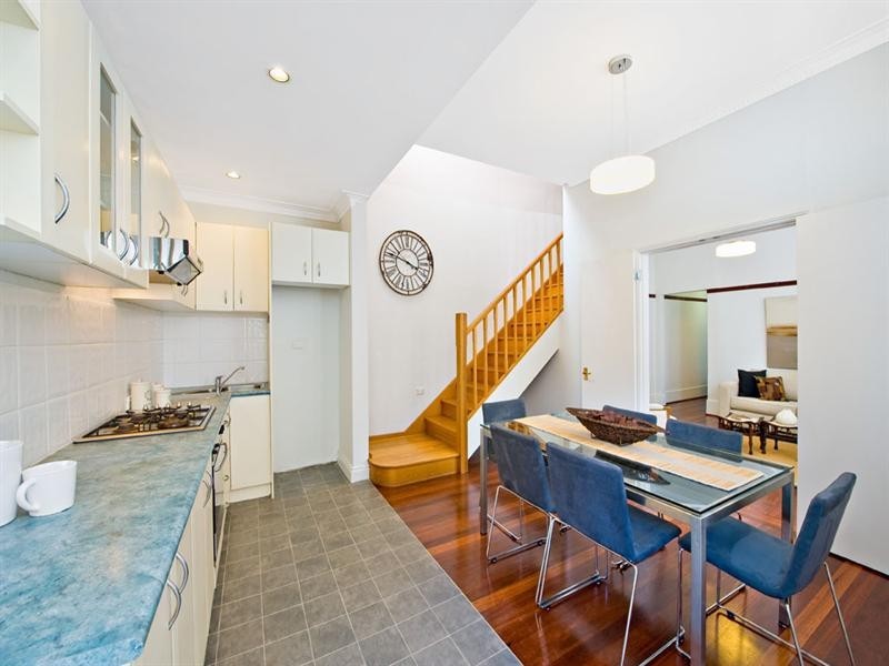 13A Barwon Park Road, St Peters NSW 2044