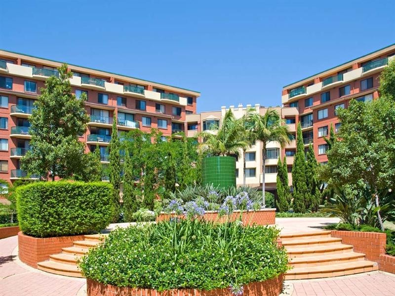 5206/177-219 Mitchell Road, Erskineville NSW 2043