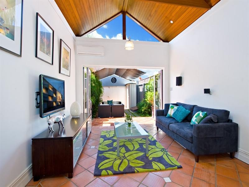 62 Edgeware Road, Enmore NSW 2042