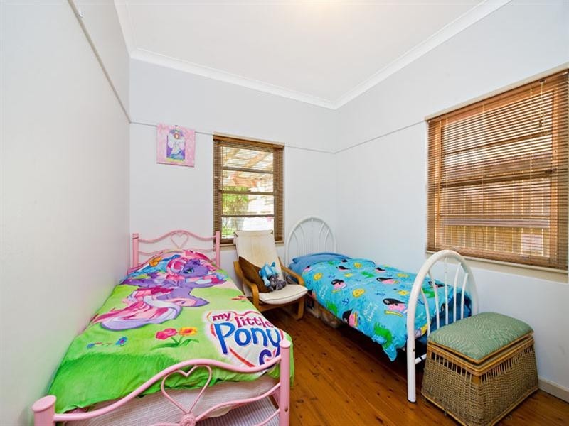 4 Ferrier Parade, Clemton Park NSW 2206