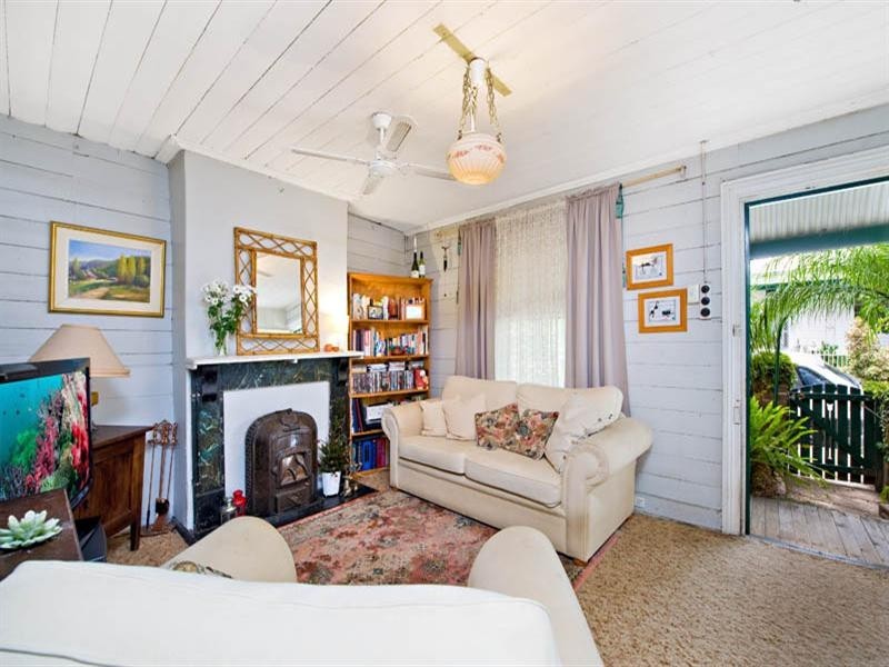 6 Barden Street, Tempe NSW 2044