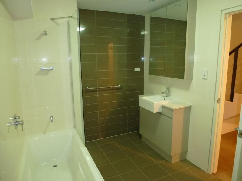 22/29-35 Cowper Street, Marrickville NSW 2204