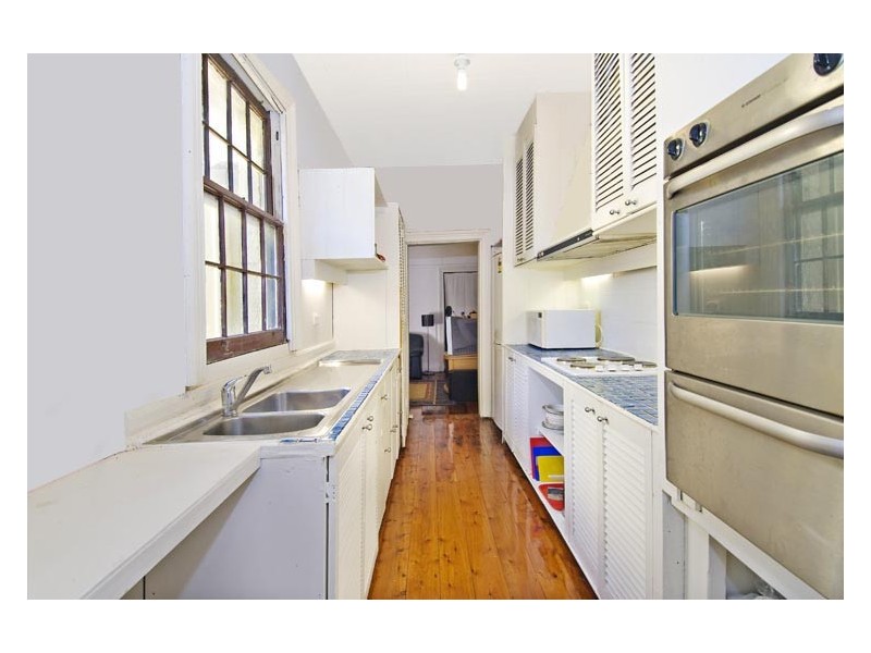 4 Commodore Street, Newtown NSW 2042