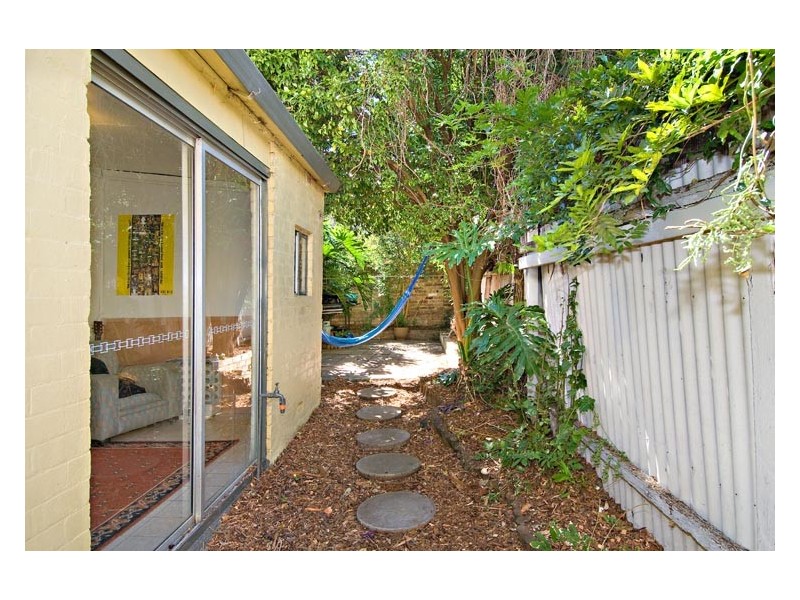 4 Commodore Street, Newtown NSW 2042