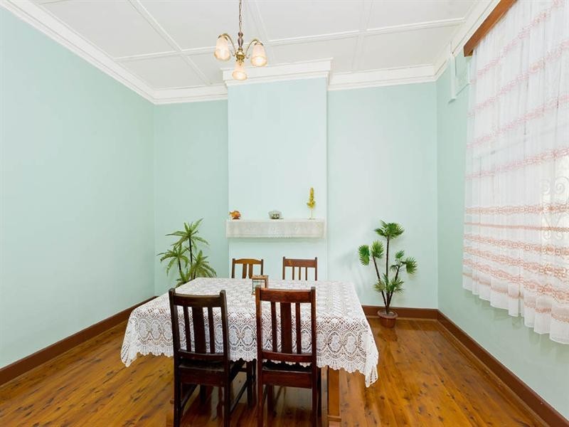 72 Station Street, Newtown NSW 2042