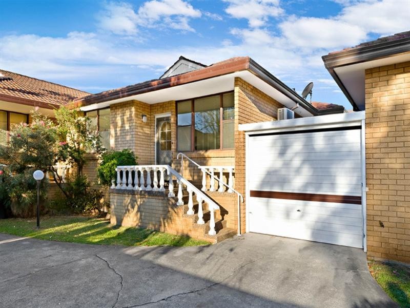 4/18 Mimosa Street, Bexley NSW 2207