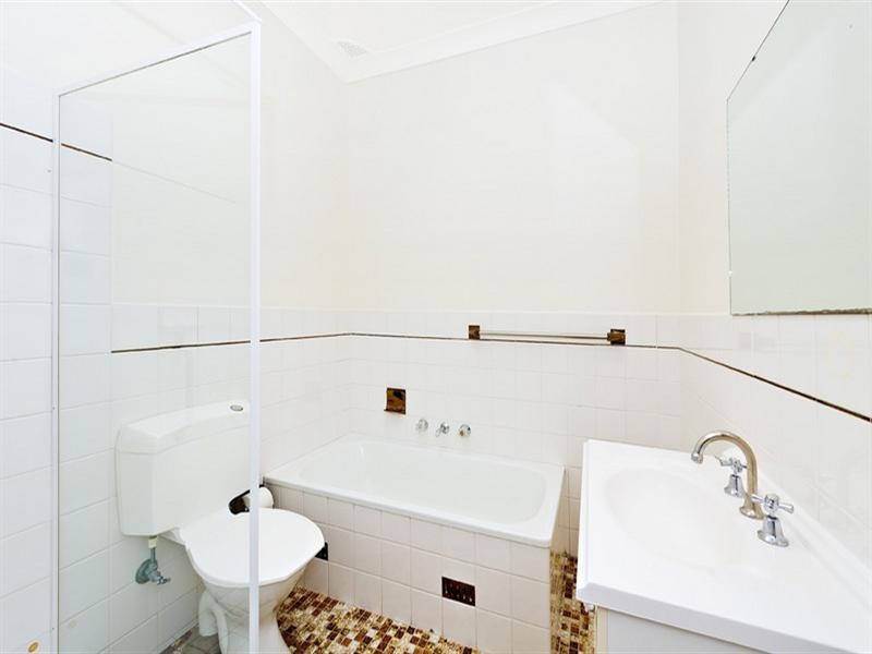 4/18 Mimosa Street, Bexley NSW 2207