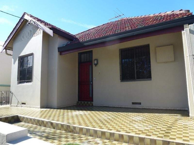 7 Leicester Street, Newtown NSW 2042