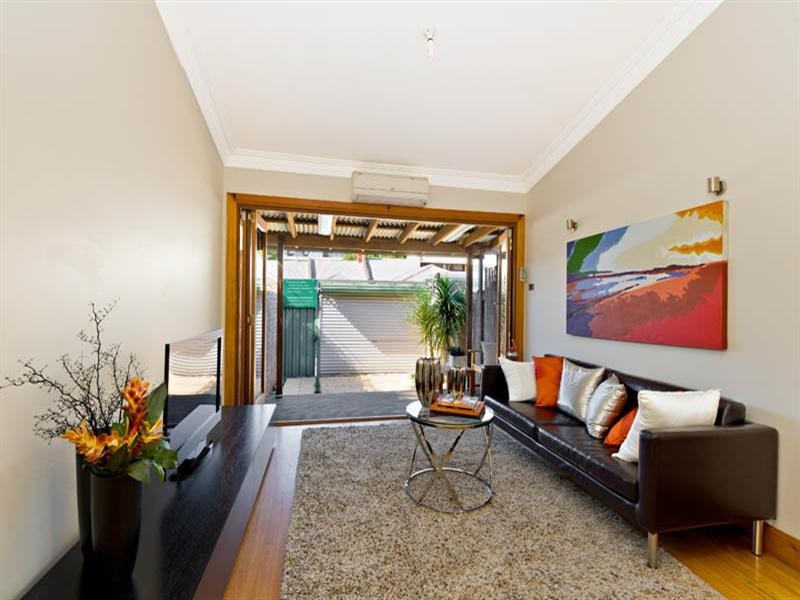 8 Hopetoun Street, Camperdown NSW 2050