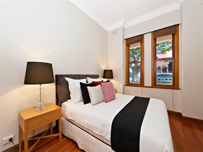 8 Hopetoun Street, Camperdown NSW 2050