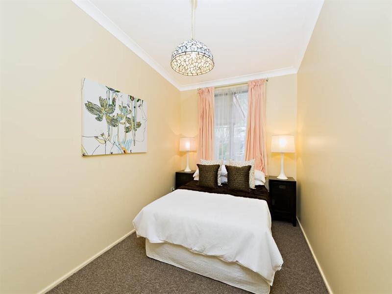 40 Riverview Road, Earlwood NSW 2206