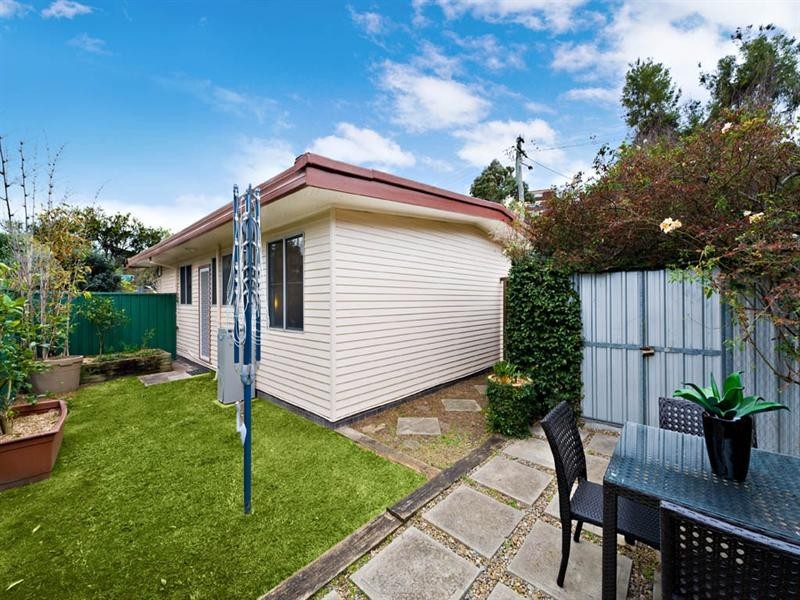 40 Riverview Road, Earlwood NSW 2206