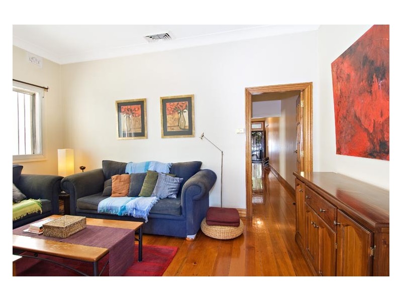 83 Frederick Street, St Peters NSW 2044