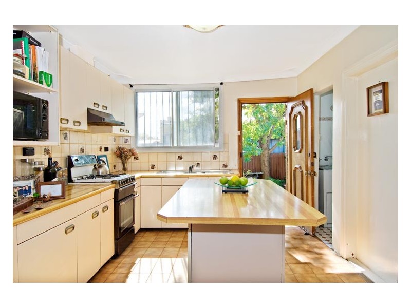 83 Frederick Street, St Peters NSW 2044