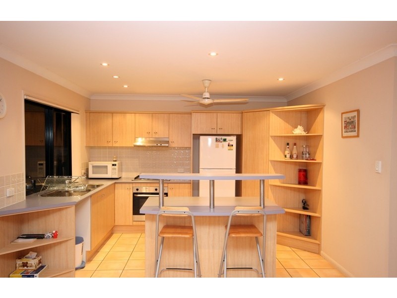 6 Siris, Douglas QLD 4814