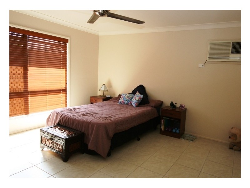 17 Blackbean Court, Mount Louisa QLD 4814