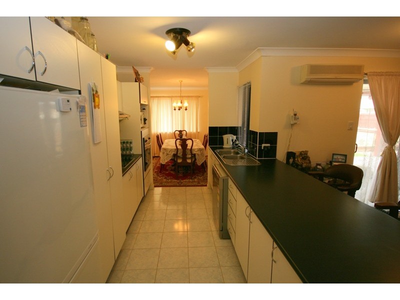 35-37 Elton Drive, Kelso QLD 4815