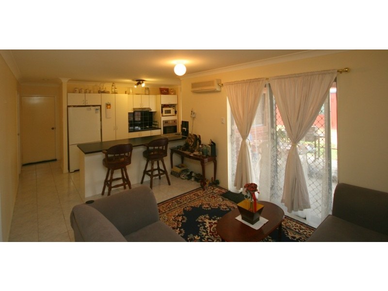 35-37 Elton Drive, Kelso QLD 4815