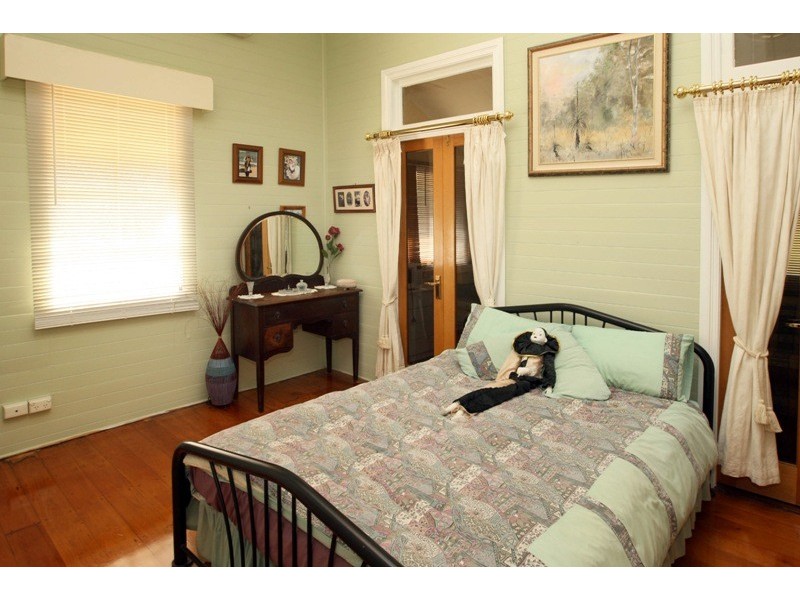 8 Murray Street, North Ward QLD 4810