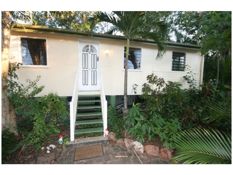 34 Flowers Street, Railway Estate QLD 4810