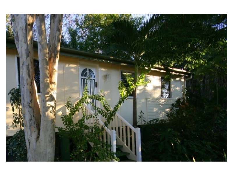 34 Flowers Street, Railway Estate QLD 4810