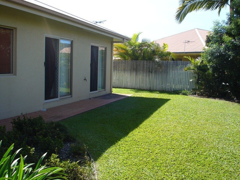 2/41 Earl Circuit, Kirwan QLD 4817