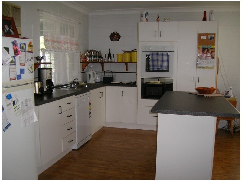 13 Aurora Drive, Black River QLD 4818