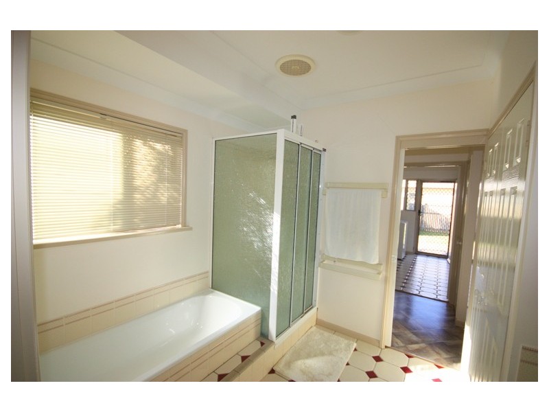 42 MacArthur Drive, Annandale QLD 4814