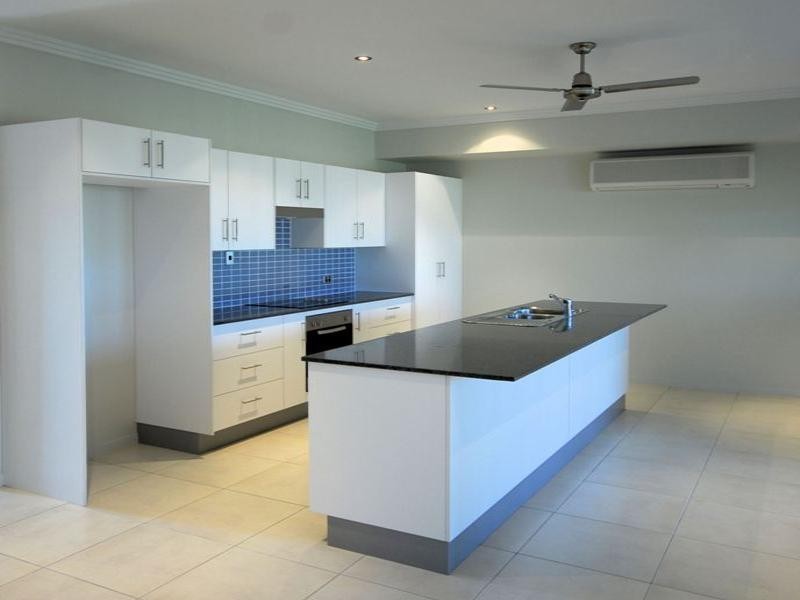 149 Daintree Drive, Bushland Beach QLD 4818