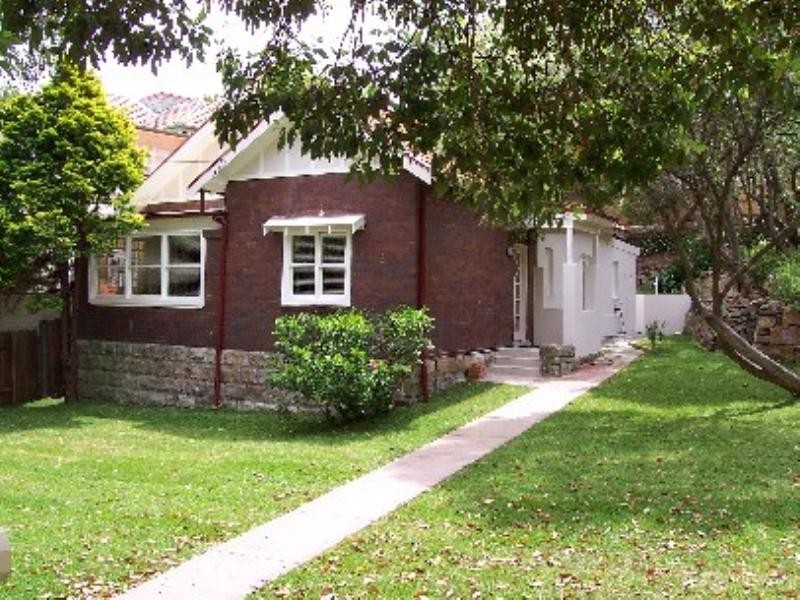 2 Courtenay Road, Rose Bay NSW 2029