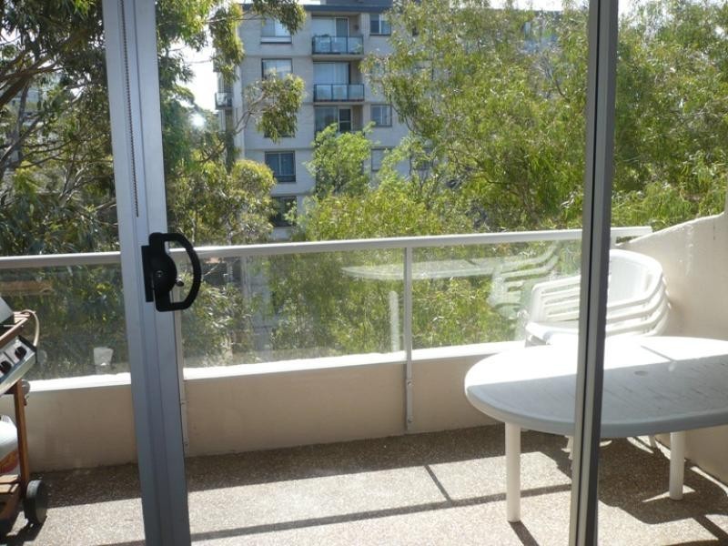 31/40 Penkivil Street, Bondi NSW 2026