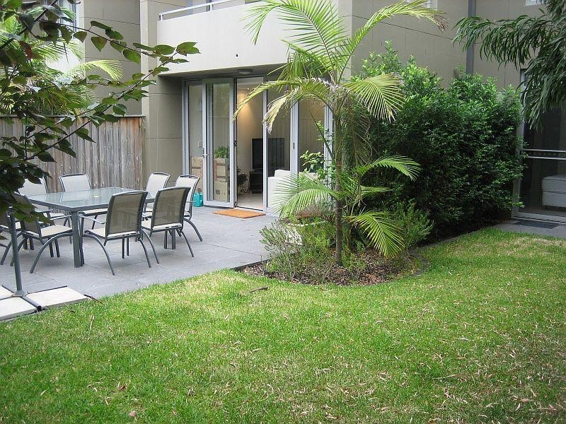 2/40 Wilberforce Avenue, Rose Bay NSW 2029