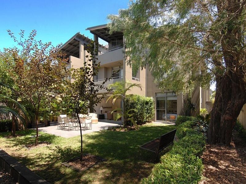 2/40 Wilberforce Avenue, Rose Bay NSW 2029