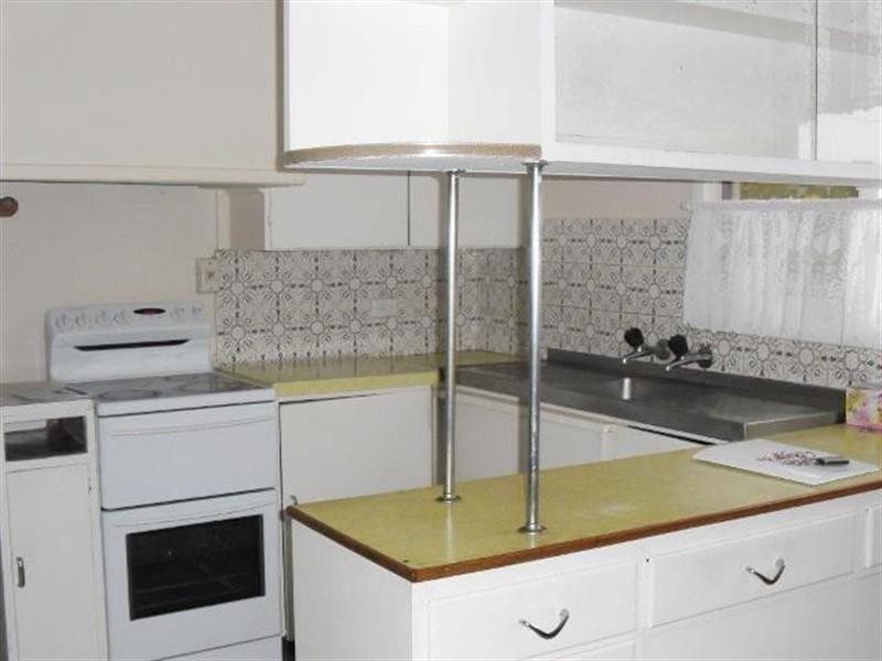 27 Mayrhofer Street, Three Springs WA 6519