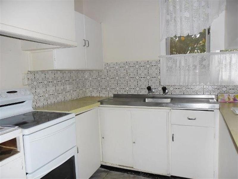 27 Mayrhofer Street, Three Springs WA 6519