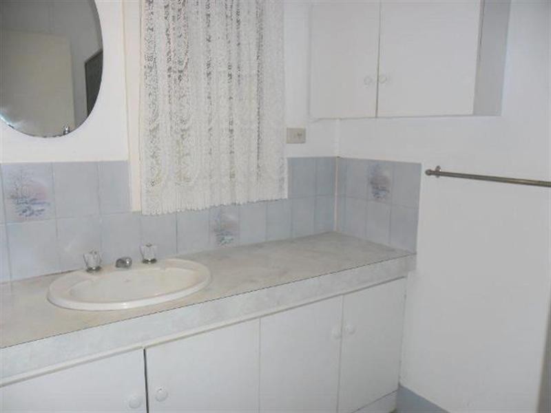 27 Mayrhofer Street, Three Springs WA 6519