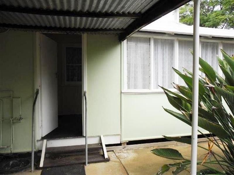 27 Mayrhofer Street, Three Springs WA 6519