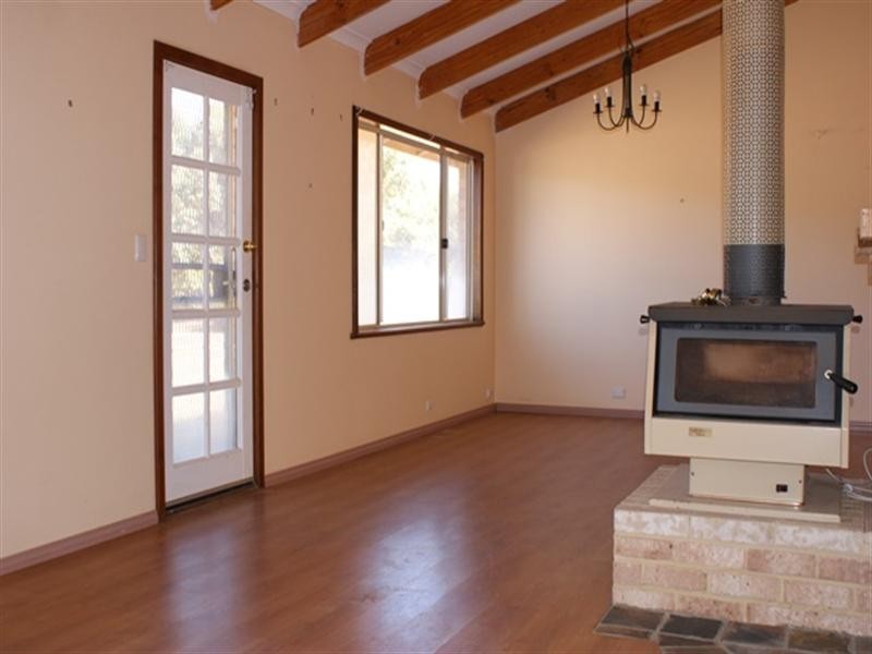 65 Brennand Road, Dongara WA 6525