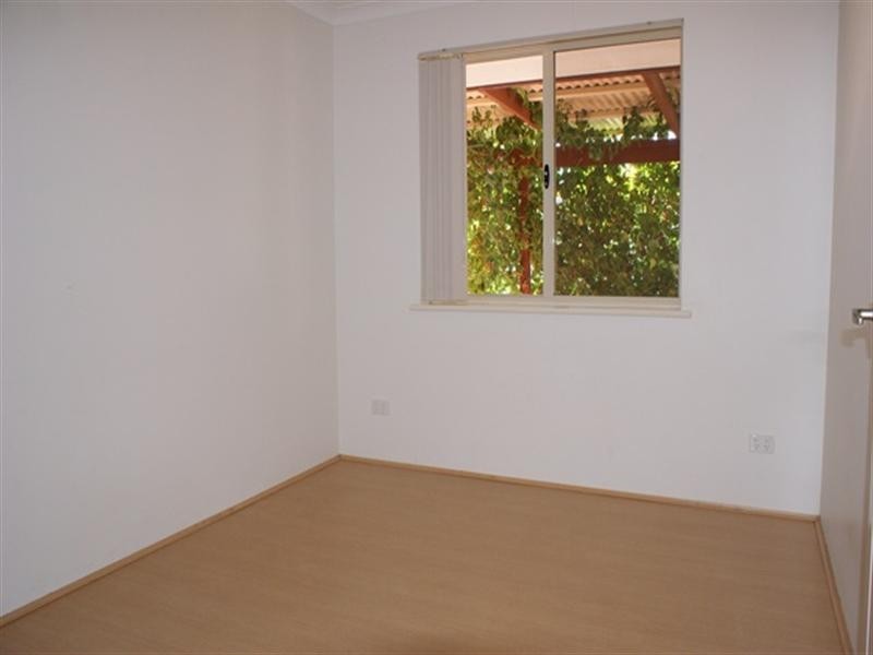 30 Clementina Road, Dongara WA 6525